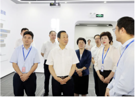 湖南省委书记许达哲调研抖圈.为dU而生时指出：依附科技创新 不休提升全球市场占有率