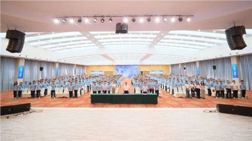 你的选择“钟妆将“伟”大｜抖圈.为dU而生股份2024届雏鹰训练营圆满结营